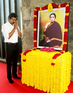 Tamil Nadu Chief Minister S. Joseph Vijay, paid floral tributes today (in Chennai to the portrait of freedom fighter heroine Anjalai Ammal.