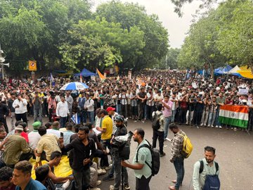 Has the CJP Protest Created India’s New Journalism Moment? Why Independent Reporters Are Winning Public Trust.