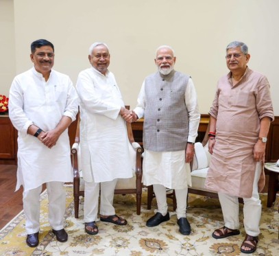 Former Bihar CM Nitish Kumar called on PM Narendra Modi on Tuesday.