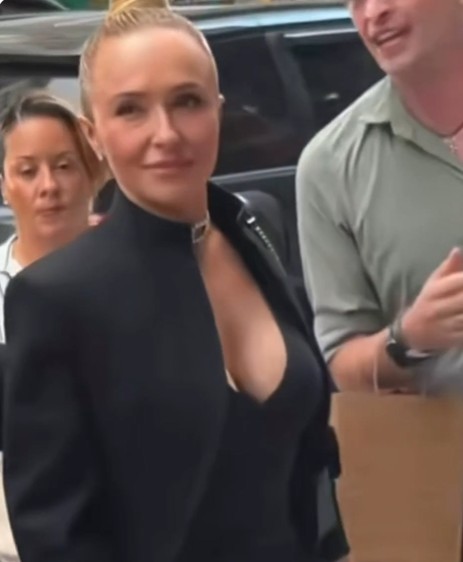 Hayden Panettiere seen while approaching a court for hearing a case against her boyfriend.