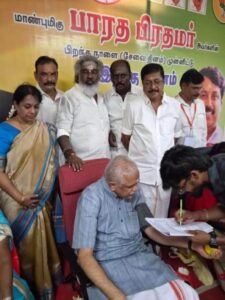 BJP general secretary B.L. Santhosh defended Delhi SIR notices.