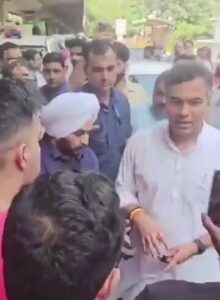 Pravesh Verma slap incident Delhi.