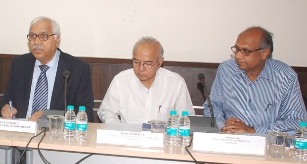 Former Delhi Chief Secretary Rakesh Mehta with CEC officials.