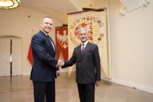 Jaishankar Sends a Clear Message in Warsaw on Russia, Ukraine and Indian Oil Purchases.