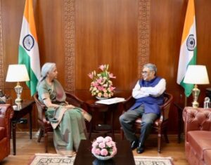 West Bengal Finance Minister Swapan Dasgupta with Union Finance Minister Nirmala Sitharaman.